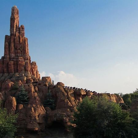 מונטבראן Appartement Wakandais-Proche Disney, Parking & Wifi מראה חיצוני תמונה