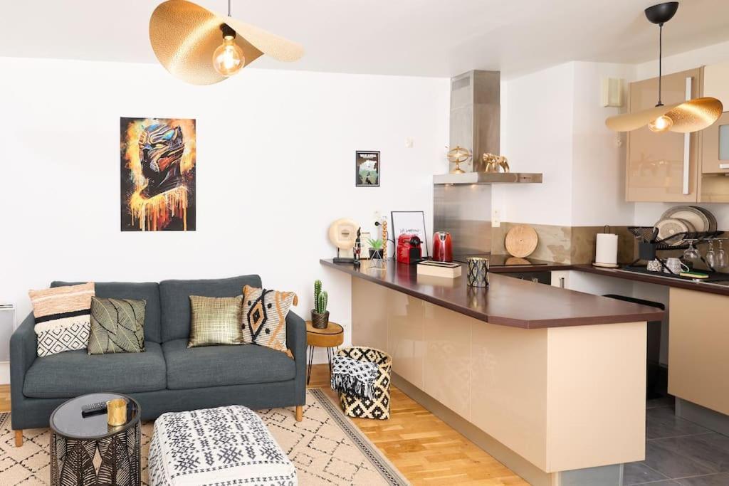 מונטבראן Appartement Wakandais-Proche Disney, Parking & Wifi מראה חיצוני תמונה